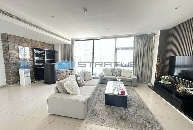 Penthouse - 2 Bedrooms - 2 Bathrooms for rent in Al Juffair - Capital Governorate