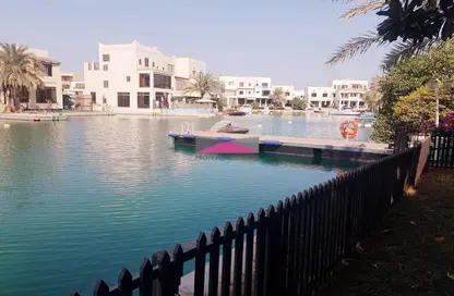 Villa - 3 Bedrooms - 3 Bathrooms for sale in Al Marsa Floating City - Amwaj Islands - Muharraq Governorate