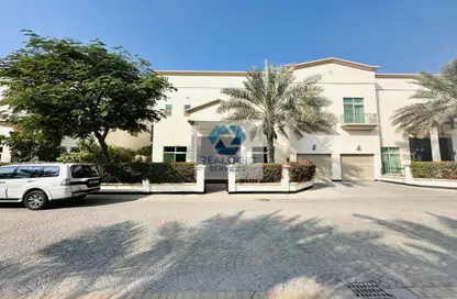 Villa - 5 Bedrooms - 5 Bathrooms for rent in Jannusan - Northern Governorate