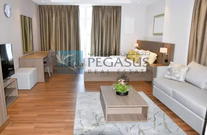 Apartment - 1 Bathroom for sale in Sanabis - Manama - Capital Governorate