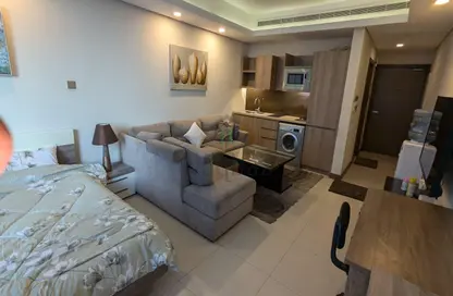 Apartment - 1 Bedroom - 1 Bathroom for rent in Busaiteen - Muharraq Governorate