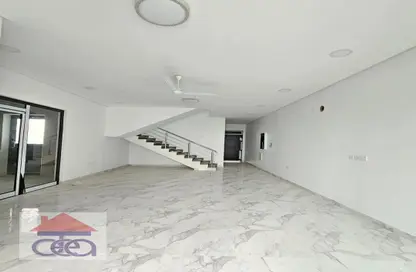 Empty Room image for: Villa - 5 Bedrooms - 6 Bathrooms for sale in Hidd - Muharraq Governorate, Image 1