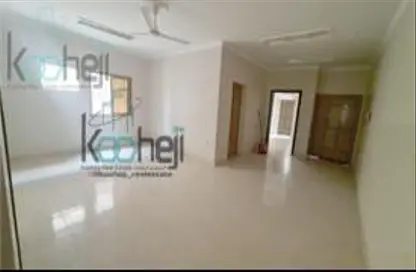 Apartment - 2 Bedrooms - 2 Bathrooms for rent in Muharraq - Muharraq Governorate