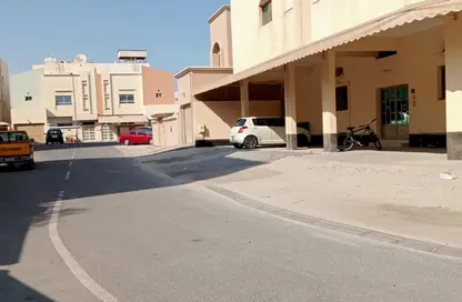 Apartment - 3 Bedrooms - 3 Bathrooms for rent in Hidd - Muharraq Governorate