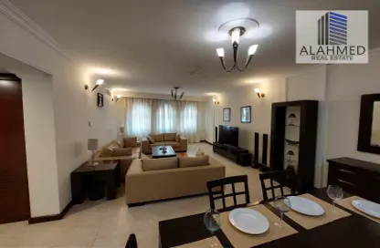 Apartment - 2 Bedrooms - 2 Bathrooms for rent in Busaiteen - Muharraq Governorate