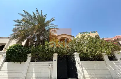 Villa - 5 Bedrooms - 4 Bathrooms for sale in Adliya - Manama - Capital Governorate