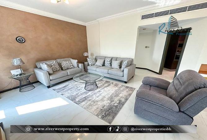 Apartment - 2 Bedrooms - 3 Bathrooms for rent in Al Juffair - Capital Governorate