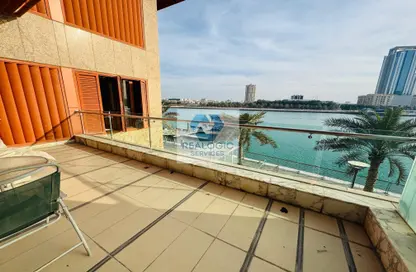 Apartment - 1 Bedroom - 2 Bathrooms for rent in Reef Island - Capital Governorate