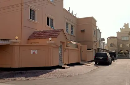 Villa - 4 Bedrooms - 3 Bathrooms for rent in Hidd - Muharraq Governorate