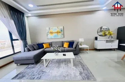 Apartment - 2 Bedrooms - 3 Bathrooms for rent in Amwaj Avenue - Amwaj Islands - Muharraq Governorate