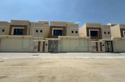 Villa - 5 Bedrooms - 6 Bathrooms for sale in Dumistan - Northern Governorate