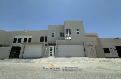 Villa - 4 Bedrooms - 6 Bathrooms for sale in Al Noor - Diyar Al Muharraq - Muharraq Governorate