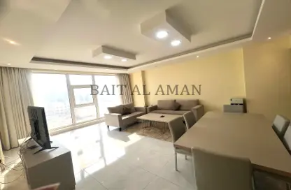 Apartment - 2 Bedrooms - 2 Bathrooms for rent in Al Juffair - Capital Governorate