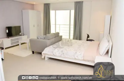 Apartment - 1 Bathroom for sale in Busaiteen - Muharraq Governorate