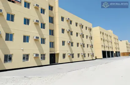 Labor Camp - Studio - 7+ Bathrooms for rent in Hidd - Muharraq Governorate