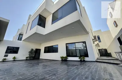 Villa - 4 Bedrooms - 5 Bathrooms for sale in Saar - Northern Governorate