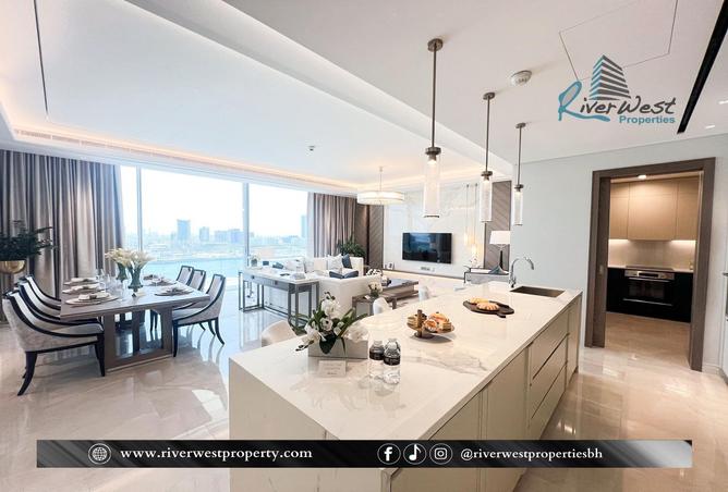 Apartment - 3 Bedrooms - 5 Bathrooms for rent in Bahrain Bay - Capital Governorate