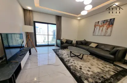 Apartment - 2 Bedrooms - 2 Bathrooms for rent in Al Juffair - Capital Governorate