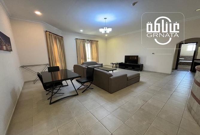 Apartment - 2 Bedrooms - 2 Bathrooms for rent in Al Juffair - Capital Governorate