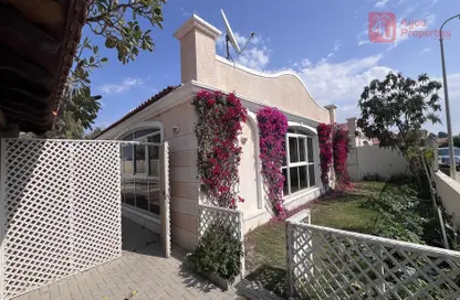 Villa - 3 Bedrooms - 3 Bathrooms for rent in Saar - Northern Governorate