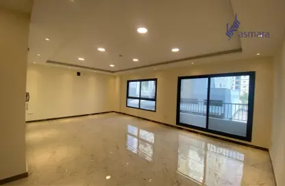 Apartment - 4 Bedrooms - 4 Bathrooms for sale in Hidd - Muharraq Governorate