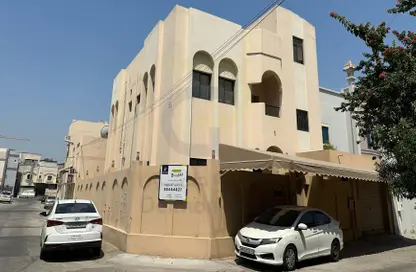 Villa - 4 Bedrooms - 7 Bathrooms for sale in Jid Ali - Central Governorate