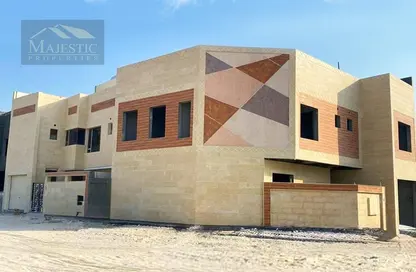 Villa - 4 Bedrooms - 6 Bathrooms for sale in Arad - Muharraq Governorate