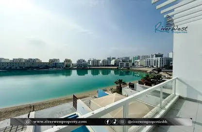 Villa - 4 Bedrooms - 4 Bathrooms for sale in Amwaj Avenue - Amwaj Islands - Muharraq Governorate