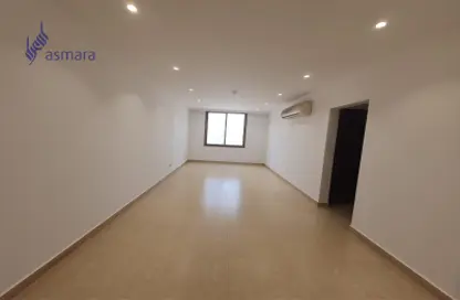 Apartment - 2 Bedrooms - 3 Bathrooms for rent in Muharraq - Muharraq Governorate