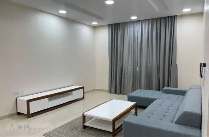 Apartment - 2 Bedrooms - 3 Bathrooms for rent in Seef - Capital Governorate