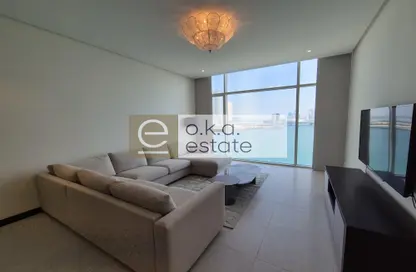 Apartment - 2 Bedrooms - 3 Bathrooms for rent in Reef Island - Capital Governorate