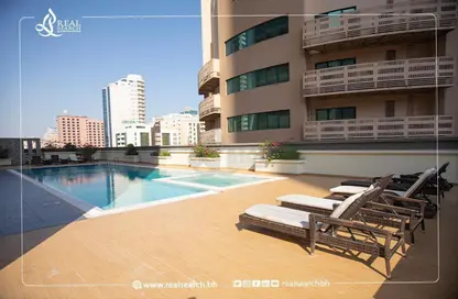 Apartment - 1 Bedroom - 2 Bathrooms for sale in Al Juffair - Capital Governorate