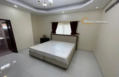 Apartment - 2 Bedrooms - 3 Bathrooms for rent in Sanabis - Manama - Capital Governorate