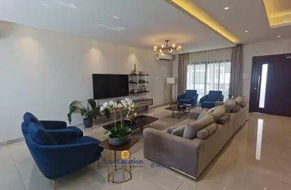 Villa - 3 Bedrooms - 5 Bathrooms for sale in Busaiteen - Muharraq Governorate