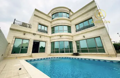 Villa - 6 Bedrooms - 7 Bathrooms for rent in Arad - Muharraq Governorate