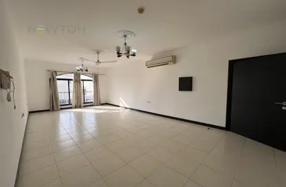 Apartment - 3 Bedrooms - 3 Bathrooms for rent in Saar - Northern Governorate