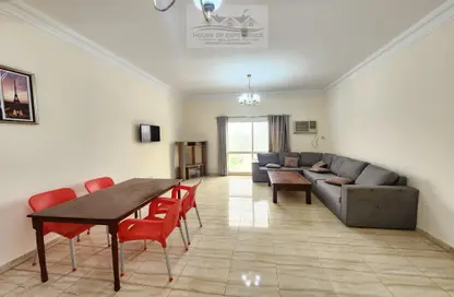 Apartment - 2 Bedrooms - 1 Bathroom for rent in Gufool - Manama - Capital Governorate