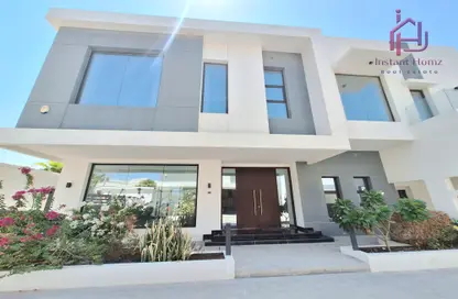 Villa - 4 Bedrooms - 5 Bathrooms for rent in Janabiya - Northern Governorate