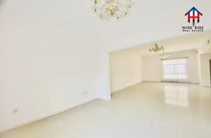 Villa - 4 Bedrooms - 4 Bathrooms for rent in Mahooz - Manama - Capital Governorate