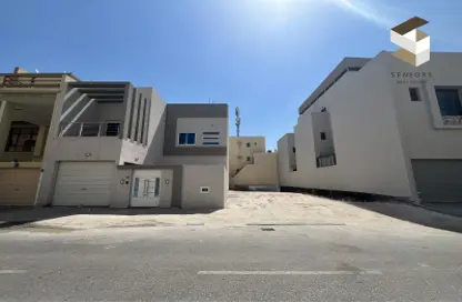 Villa - 5 Bedrooms - 6 Bathrooms for sale in Galali - Muharraq Governorate