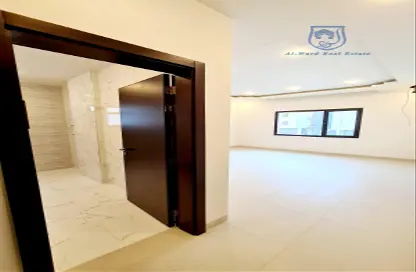 Apartment - 3 Bedrooms - 3 Bathrooms for sale in Hidd - Muharraq Governorate