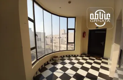 Apartment - 3 Bedrooms - 5 Bathrooms for rent in Tubli - Central Governorate