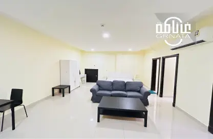 Apartment - Studio - 1 Bathroom for rent in Al Juffair - Capital Governorate