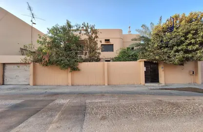 Villa - 7+ Bedrooms - 6 Bathrooms for sale in Bu Kowarah - Riffa - Southern Governorate