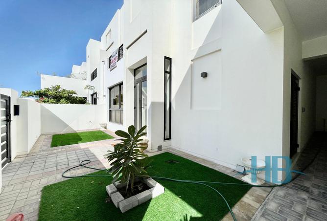 Villa - 4 Bedrooms - 6 Bathrooms for sale in Al Sherooq - Diyar Al Muharraq - Muharraq Governorate