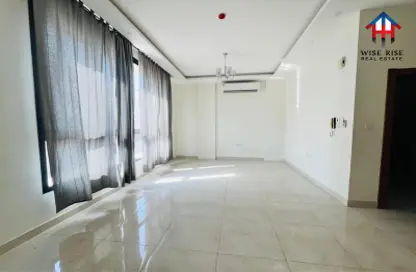 Apartment - 3 Bedrooms - 2 Bathrooms for rent in Tubli - Central Governorate