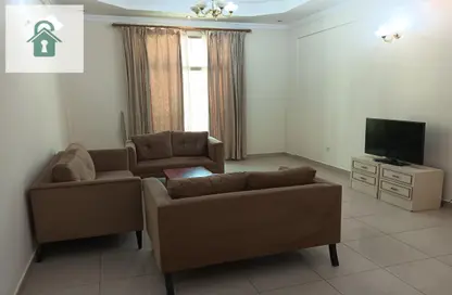 Apartment - 2 Bedrooms - 2 Bathrooms for rent in Al Burhama - Manama - Capital Governorate