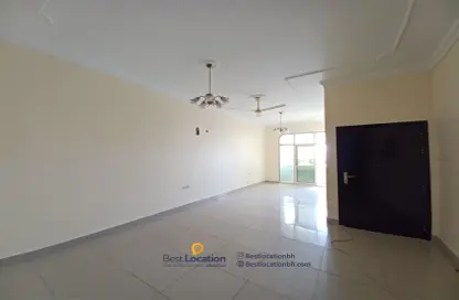 Apartment - 3 Bedrooms - 4 Bathrooms for rent in Al Bahair - Riffa - Southern Governorate