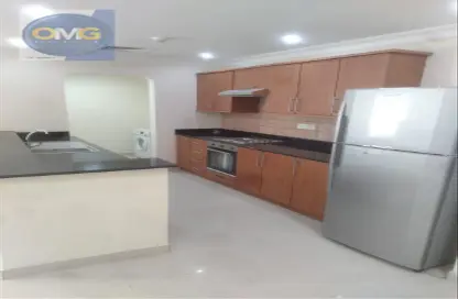 Apartment - 2 Bedrooms - 3 Bathrooms for rent in Hoora - Capital Governorate