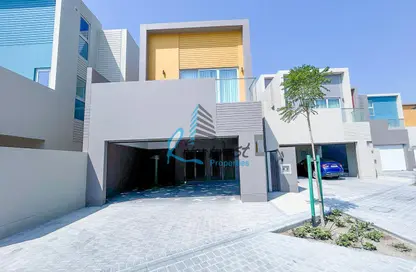 Villa - 4 Bedrooms - 6 Bathrooms for rent in Al Naseem - Diyar Al Muharraq - Muharraq Governorate